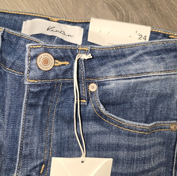 Nwt Kancan jeans - Picture 2 of 4